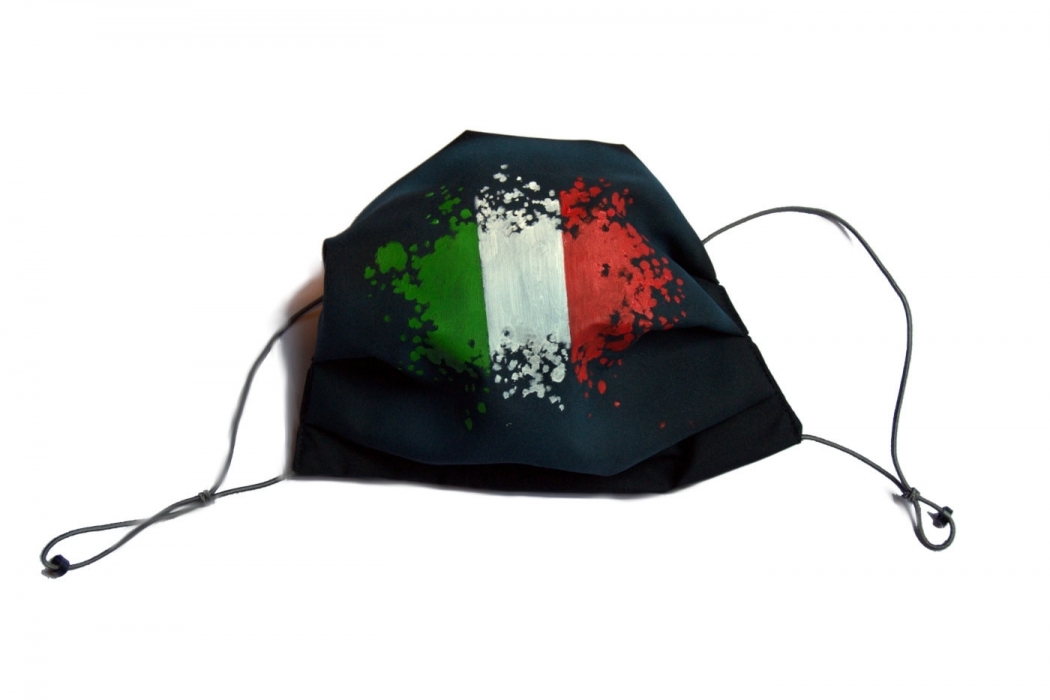 Mascherina immagine bandiera italiana dipinta a mano
