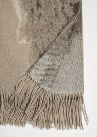 Jacquard Cashmere Throw - Lion