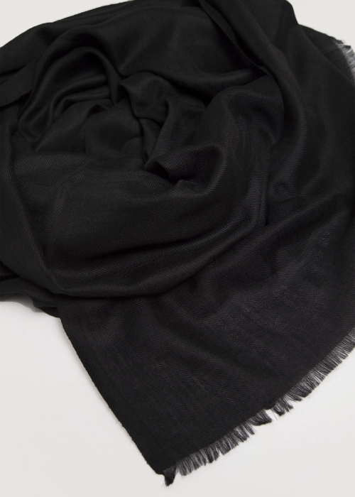 Stola-in-Cashmere-Nero