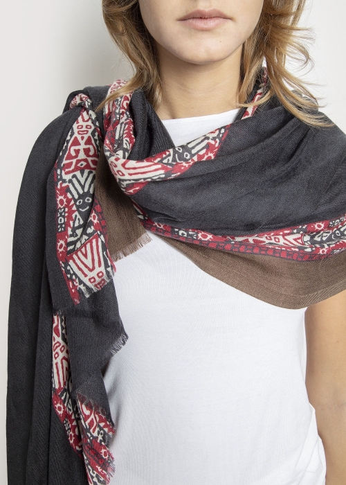 Stola-in-cashmere-Cuzco