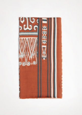 Stola-in-cashmere-Pua-Kumbu