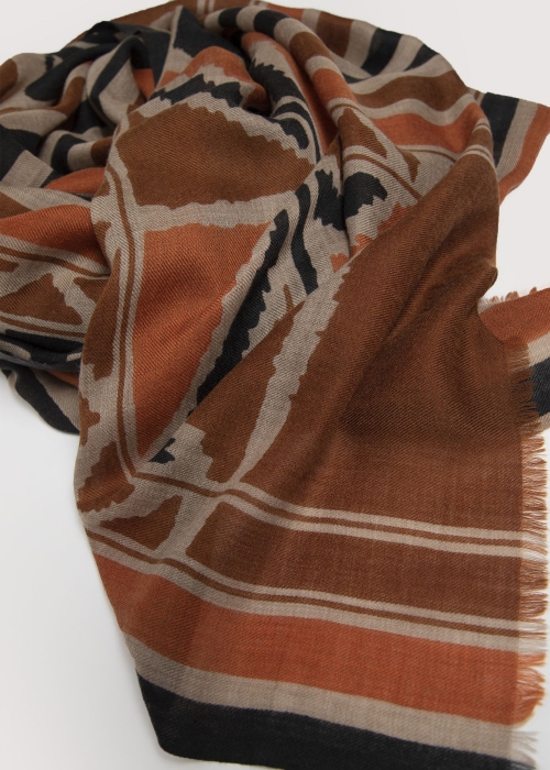 Stola-in-cashmere-Sakalawa