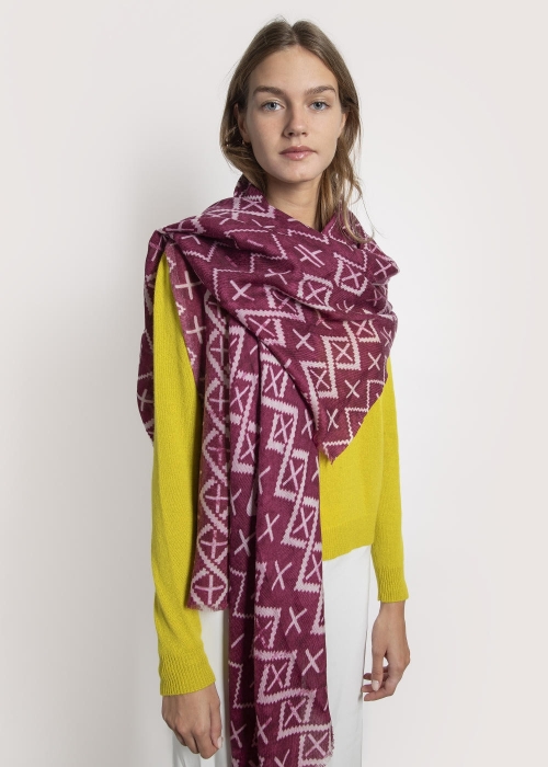 Stola-in-cashmere-cross