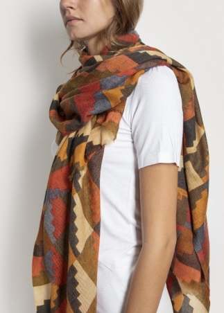 Stola-in-cashmere-cushma