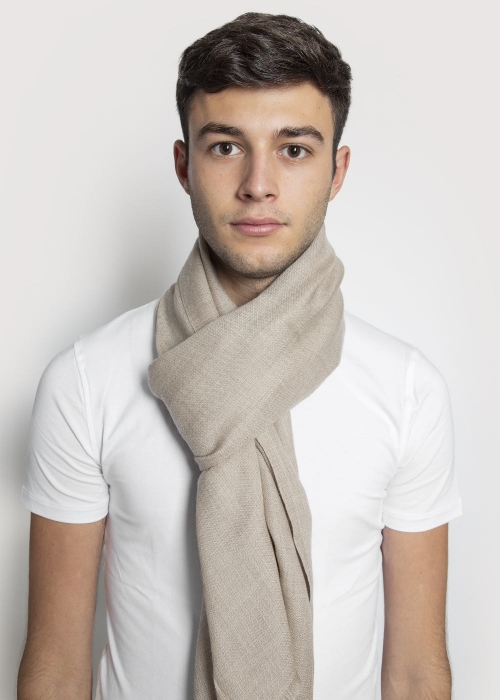 Sciarpa-in-cashmere-e-seta-beige