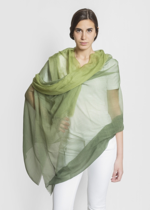 Ultralight cashmere stole - Nuanced Green