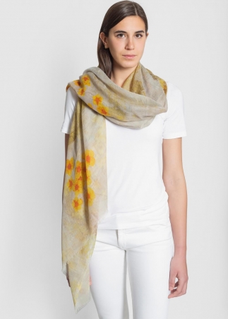 Spring Light Cashmere Stole