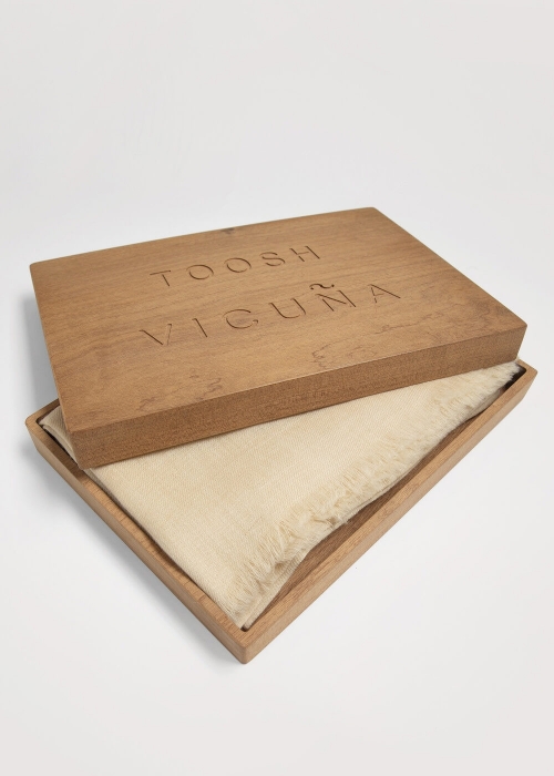 Vicuña and cashmere Stole