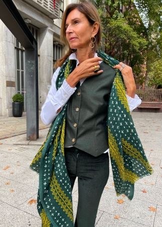 Sciarpa cashmere verde bottiglia | Outfit stola cashmere