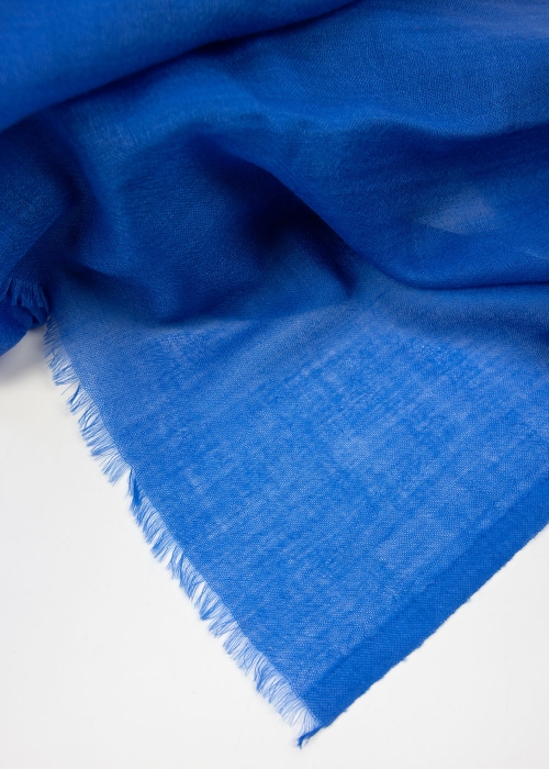 stola-in-cashmere-light-blu