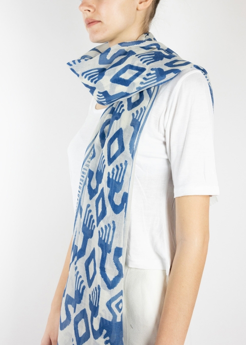 Atzeca white and blue Light Cashmere Stole