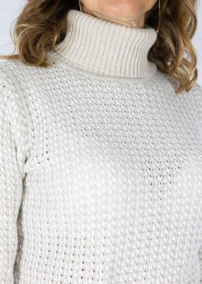 Honeycomb Turtleneck Feather + White Satin