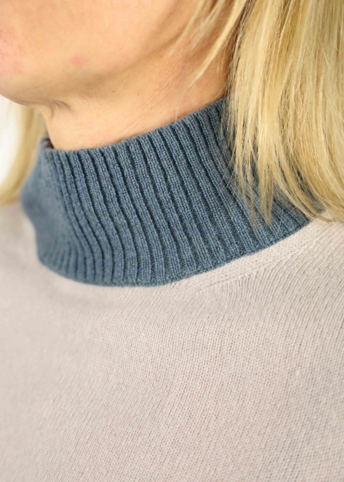 Lupetto Piuma in puro cashmere con dettagli a...