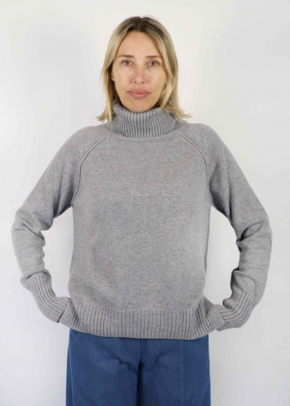 Grey cashmere Turtleneck