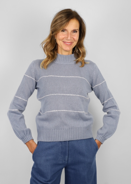 Grey Allegra in pure cashmere turtleneck...