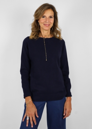 Girocollo in puro cashmere con cuciture a vista