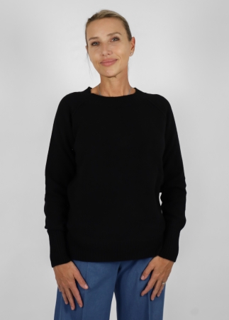 Girocollo in puro cashmere con cuciture a vista
