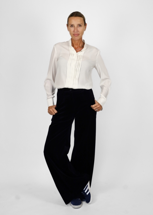 Michela trousers in pure cotton smooth velvet