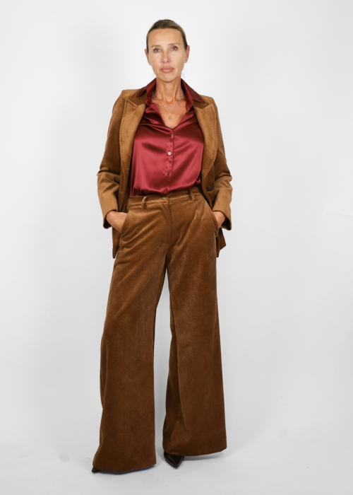 Velvet suit with 500 stripes