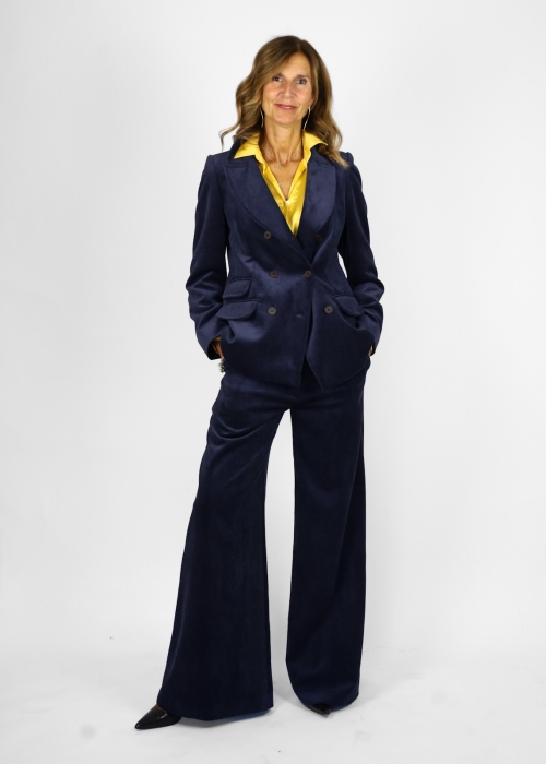Velvet suit with 500 stripes