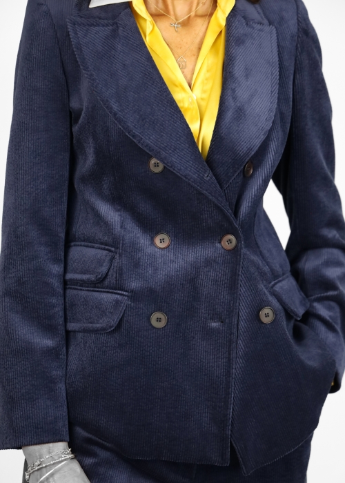 Velvet suit with 500 stripes