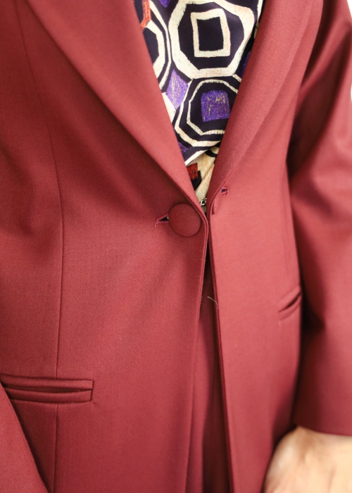 Completo in sallia di lana elasticizzata bordeaux