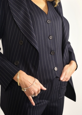 Completo in sallia di lana elasticizzata blu gessato bianco